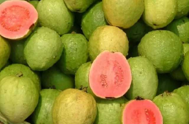 8 Manfaat Buah Jambu Biji Untuk Kesehatan Yang Terbukti Klinis