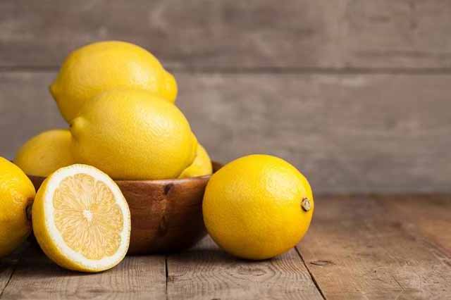 Beberapa Manfaat Buah Lemon untuk Kesehatan dan Kecantikan