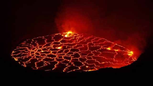 Danau Lava di Dunia, Benar Benar Menakutkan