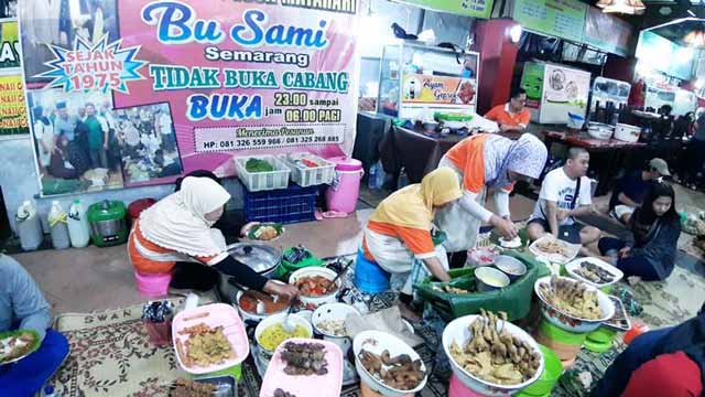 Destinasi Kuliner Malam Legendaris Di Semarang