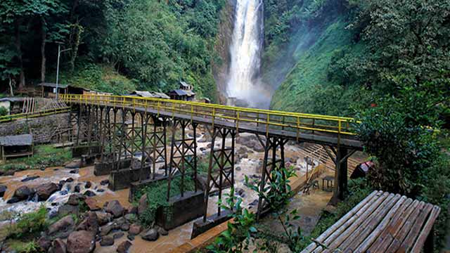 Wisata Air Terjun di Sumatera Selatan