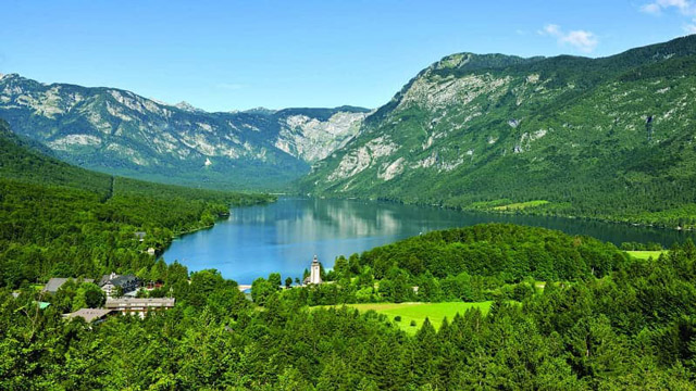 Keindahan Wisata Alam Di Slovenia Yang Bikin Hati Bahagia